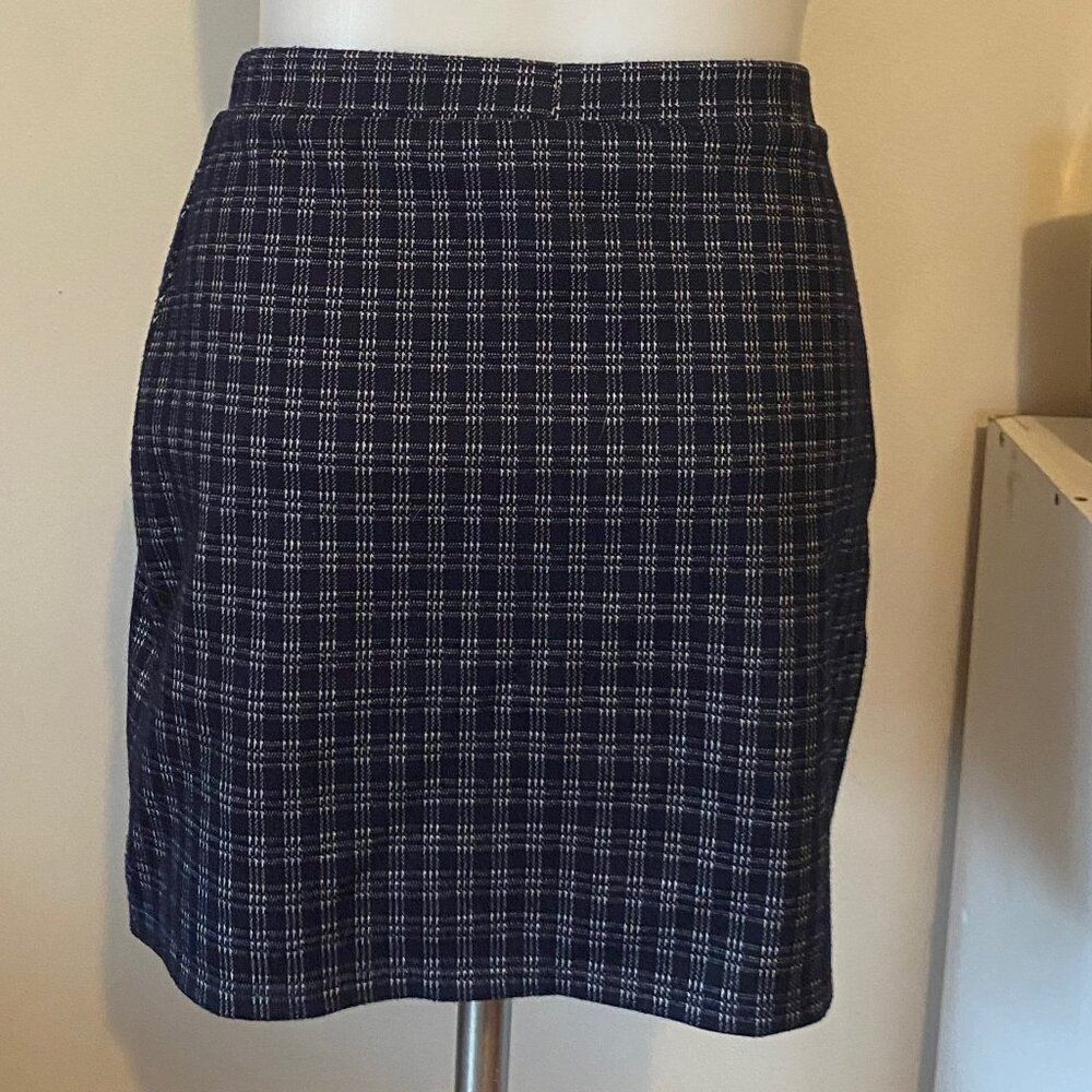 Forever 21 Navy Plaid Mini Pencil Skirt Size Small Stretch